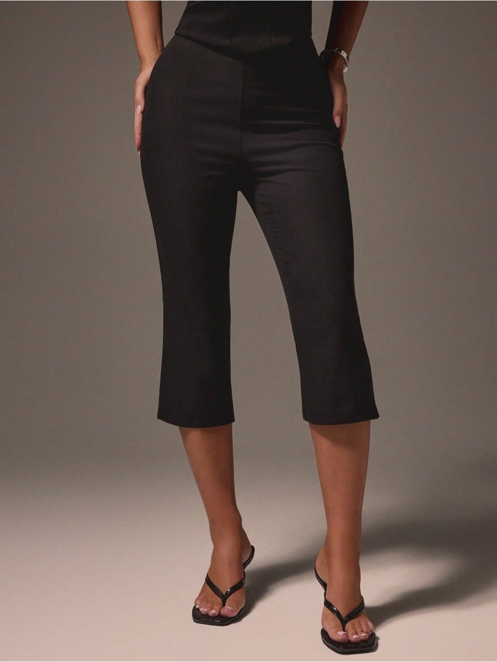 Missguided Black High-Rise Cropped Ponte Capris
